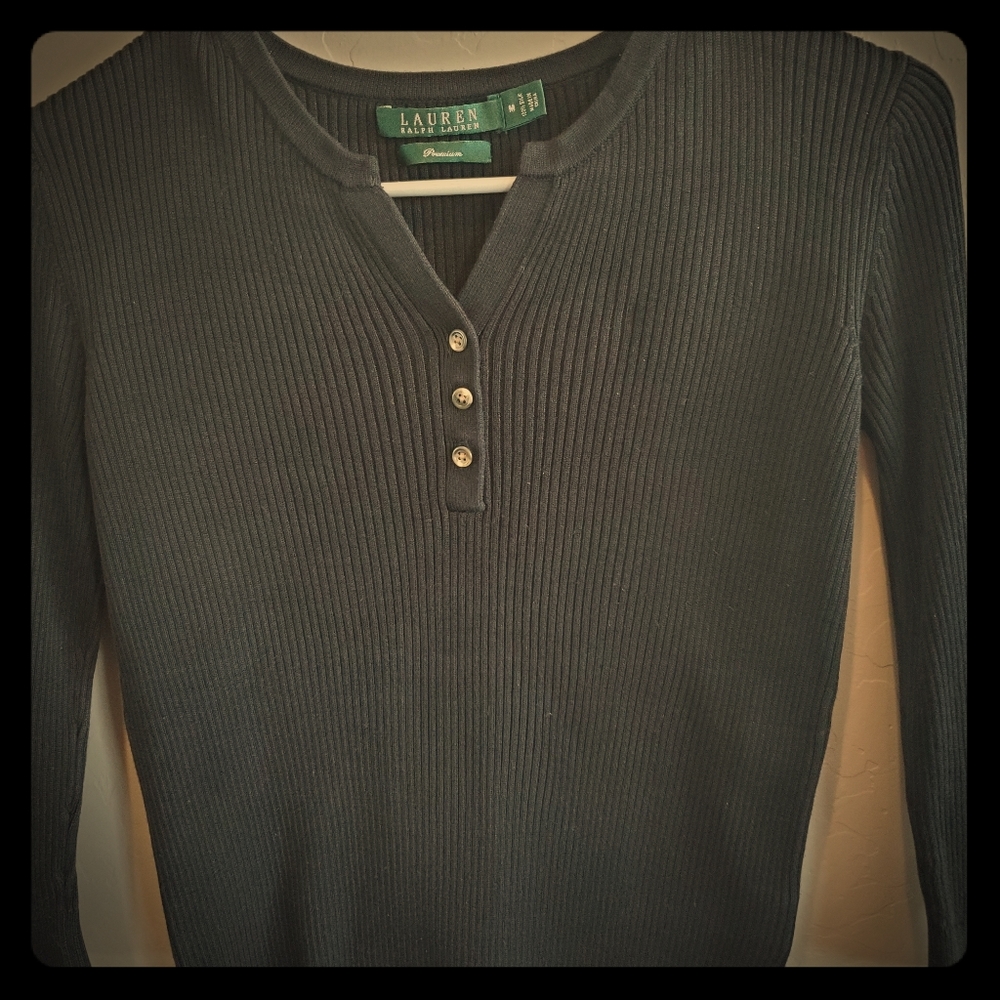 RALPH Lauren vneck knit top